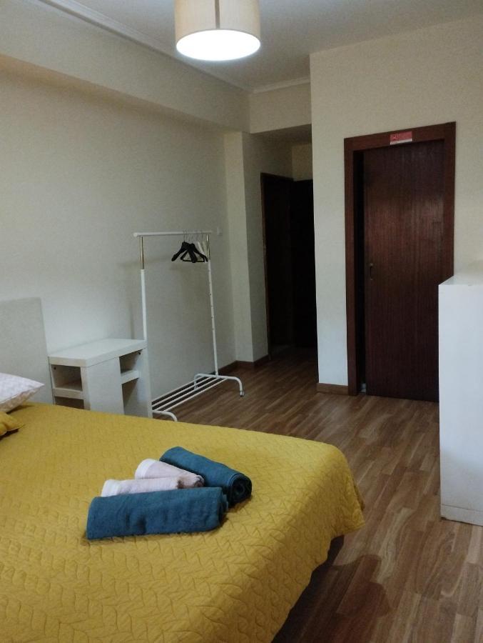 Quarto 2 Com Banheiro Privado Apartment Порто Екстериор снимка